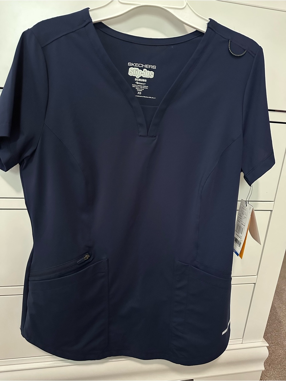 Skechers Slip-ins V-Neck Scrub Top in Dark Navy